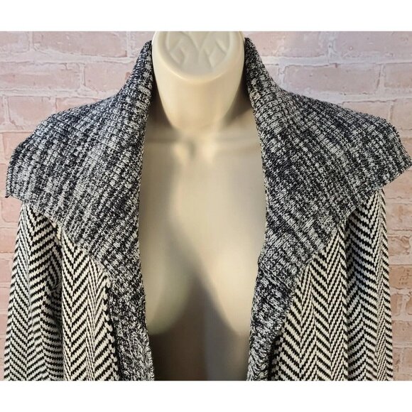 White House Black Market Sweater Coat Chevron Print Mid-Length Cardigan Women S - Picture 2 of 13
